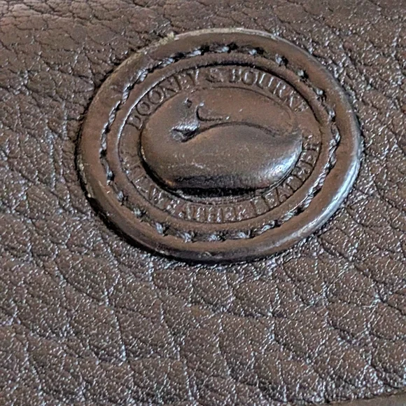 Dooney & Bourke vintage  Black Leather Wallet In VGUC - Picture 2 of 11